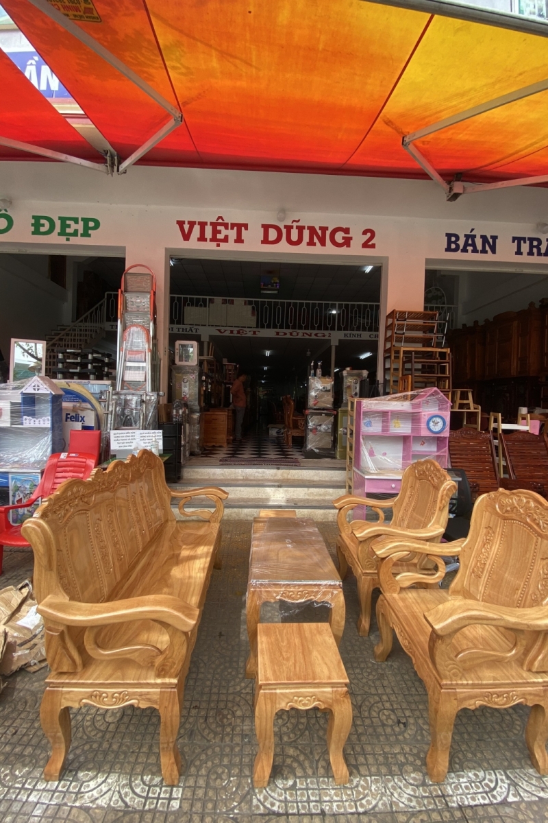 Salon Thùng Mai nhỏ