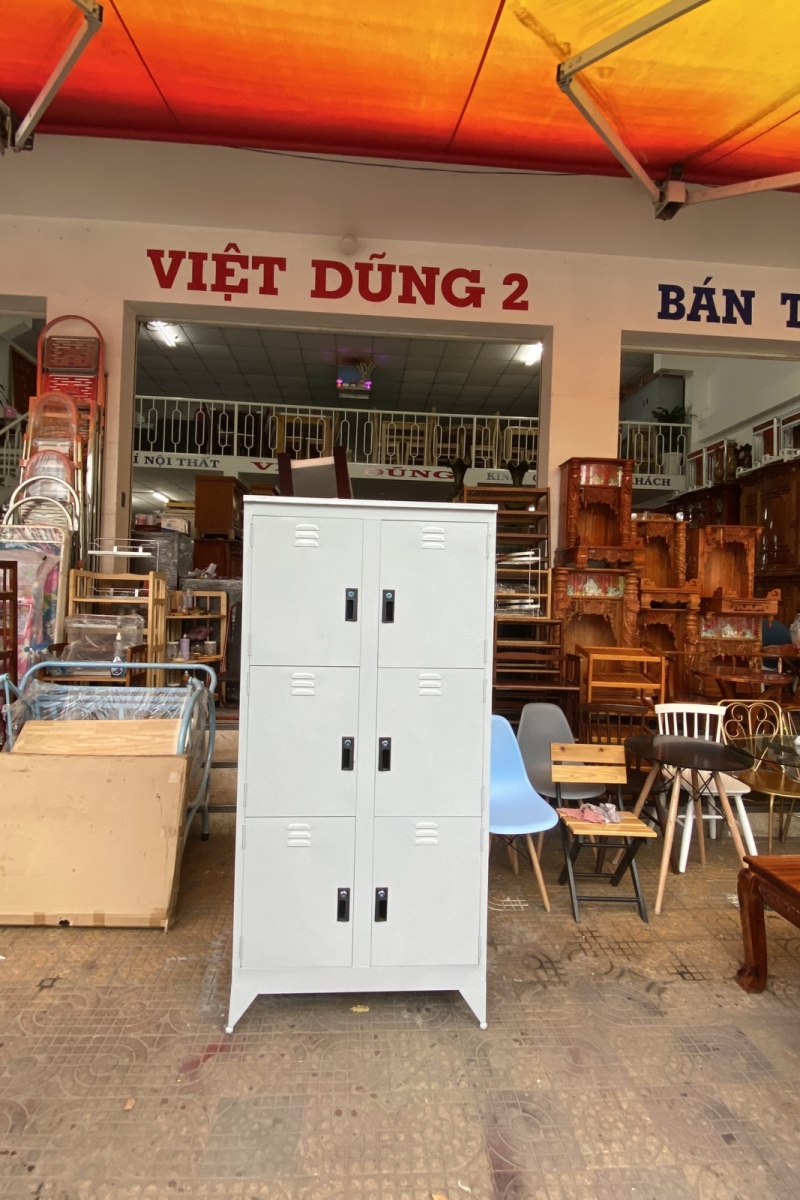 Tủ 8